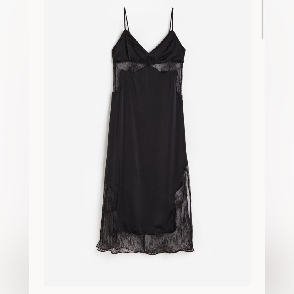 H&M Lave Detail Satin Slip Black Size 6 NWT
